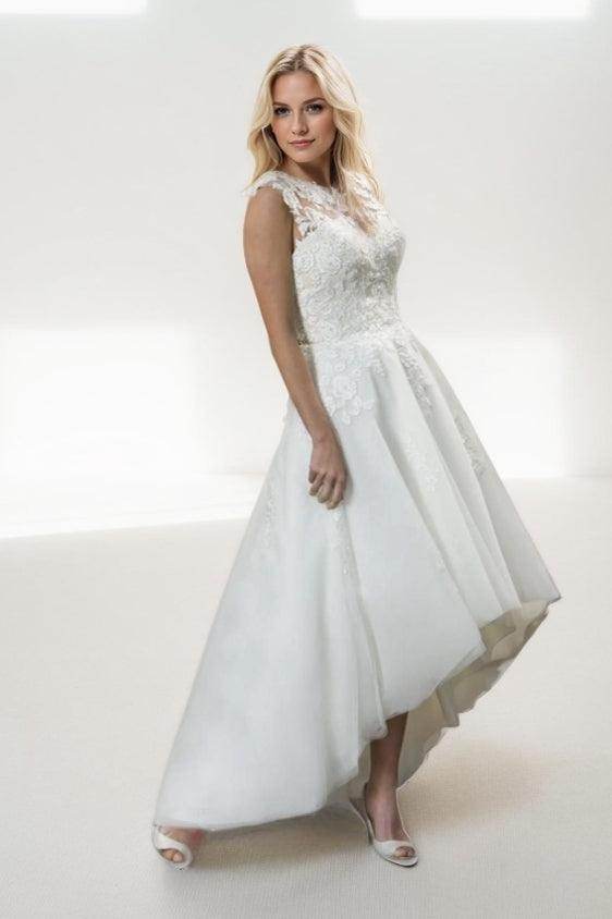A-Line High-Low Lace Tulle Wedding Dress CW3430 - COCOMELODY