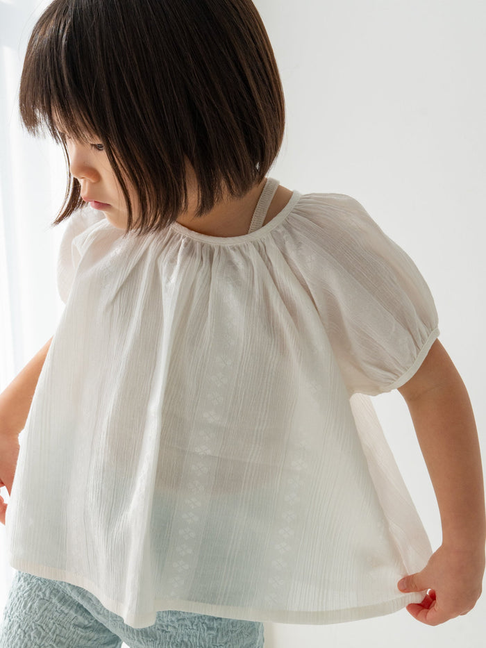 Airy gather blouse