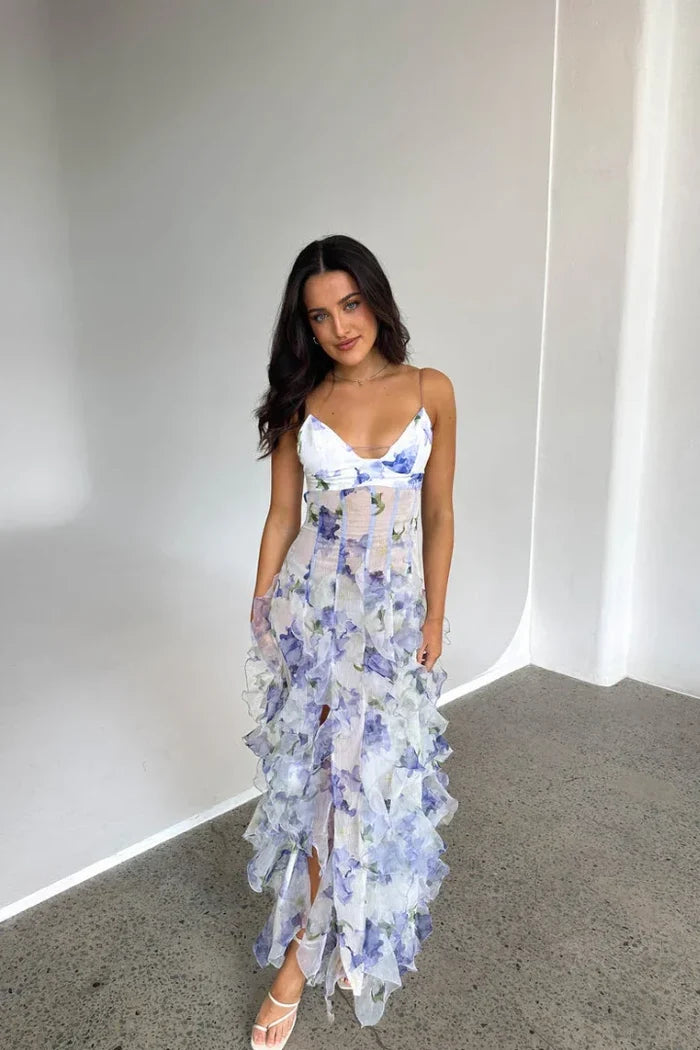 Amelia - Elegant Women's Wedding Guest Dress with Ruffle Detail and Spaghetti Straps