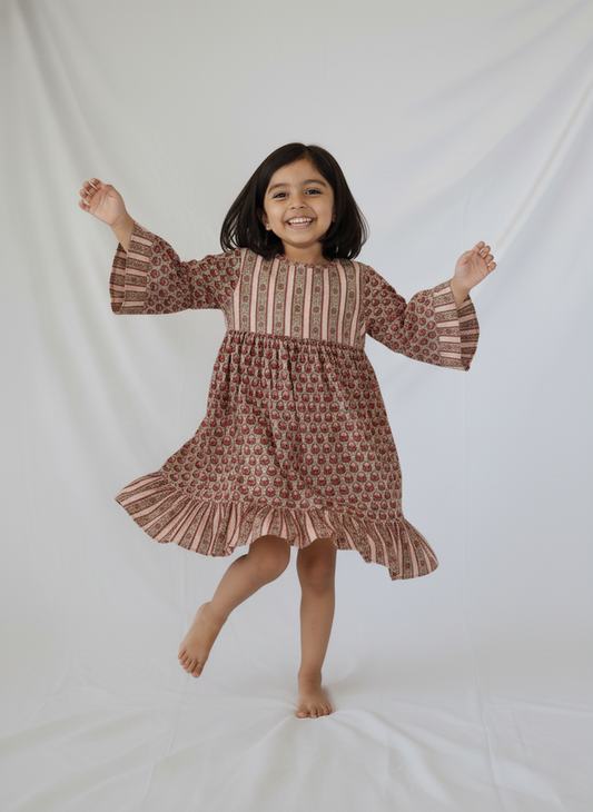 Bella Bee Dress – Sage, Infant to Tween, Cotton, Bell Sleeves, Contrast Fabric, Coconut Buttons