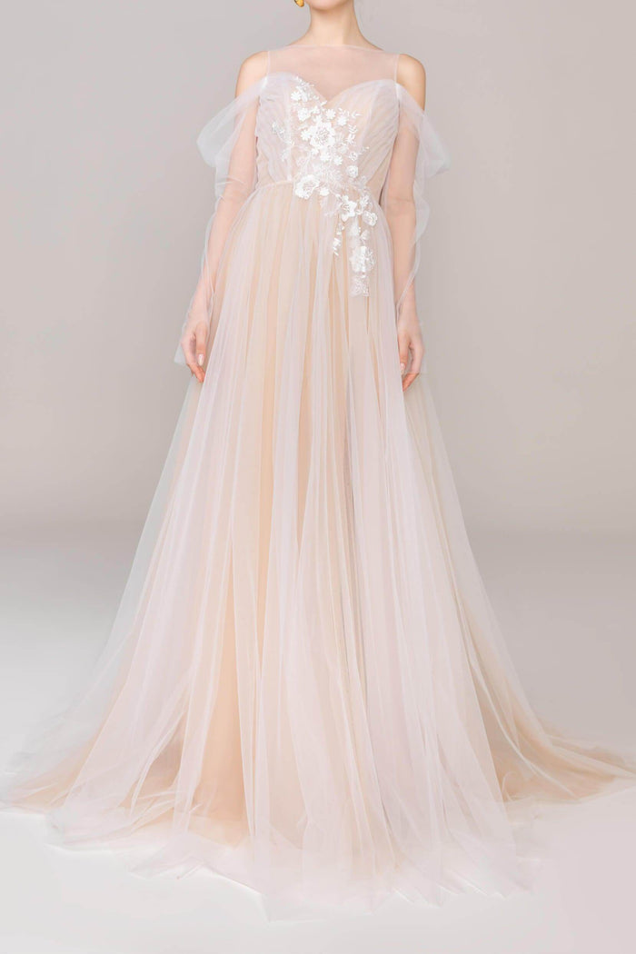 Charming Tulle Wedding Wrap with Appliques Pleating CZ0264 - COCOMELODY