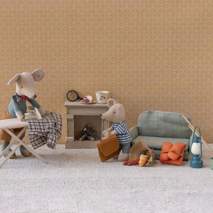Clothes, Granddad Mouse