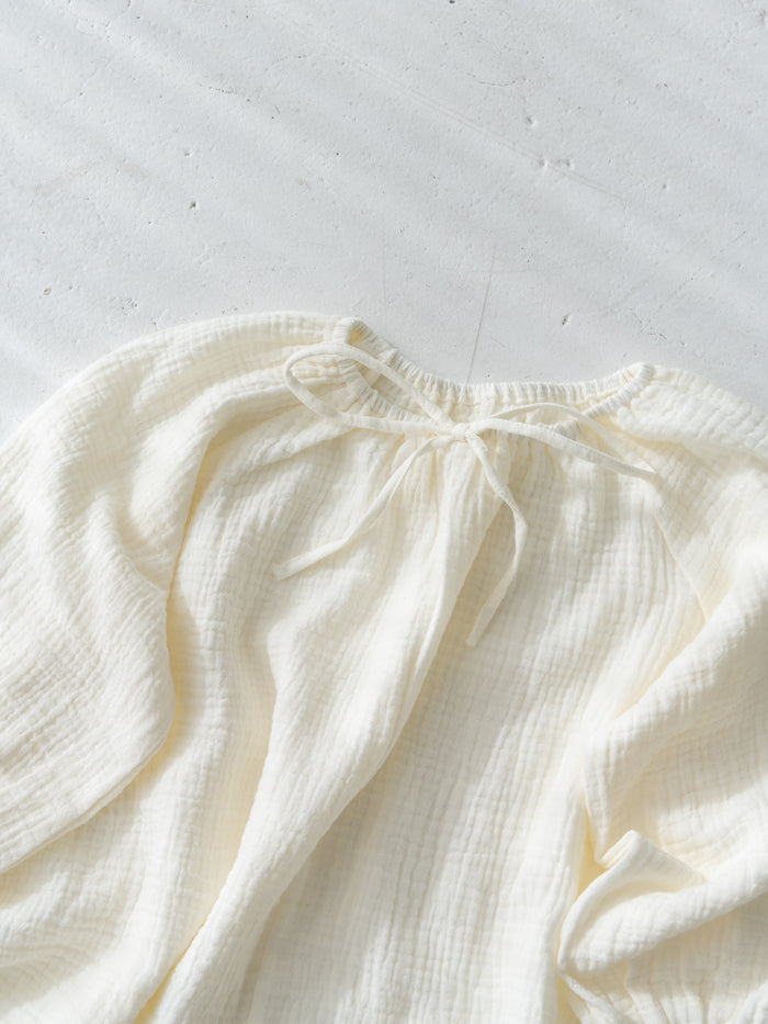 Crepe ribbon blouse