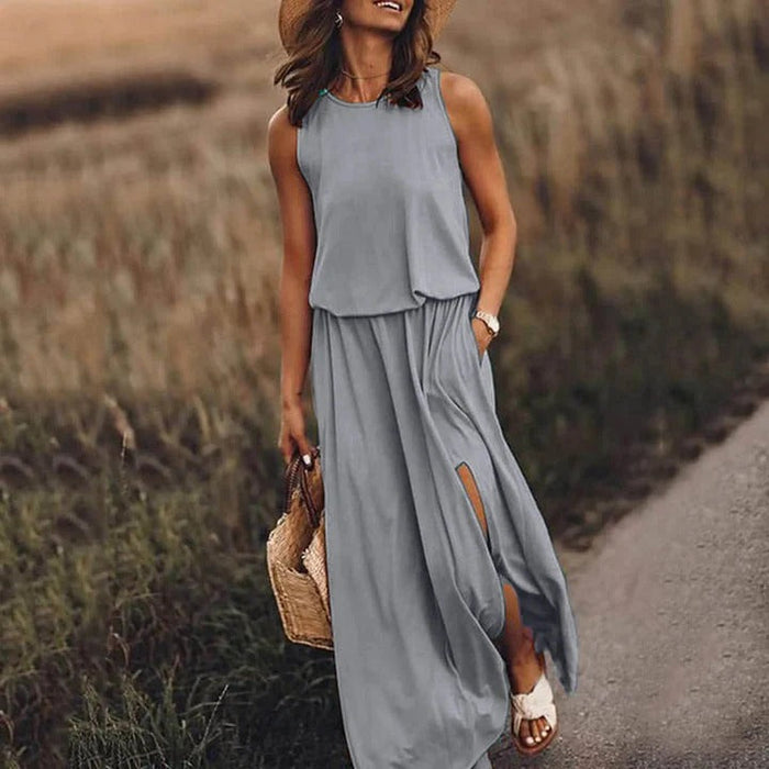 Ella - Casual Women's Wedding Guest Dress with Sleeveless Cut and Side Slits