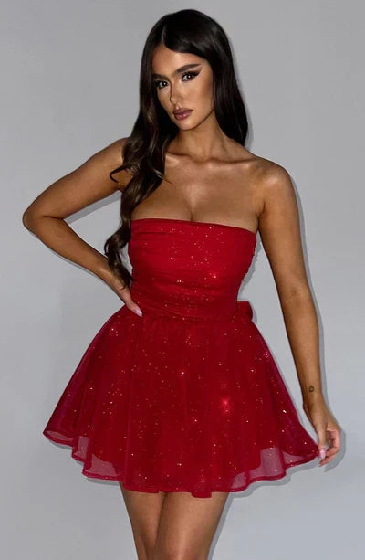 Harper - Elegant Women's Wedding Guest Dress with Strapless Neckline and Flared Skirt