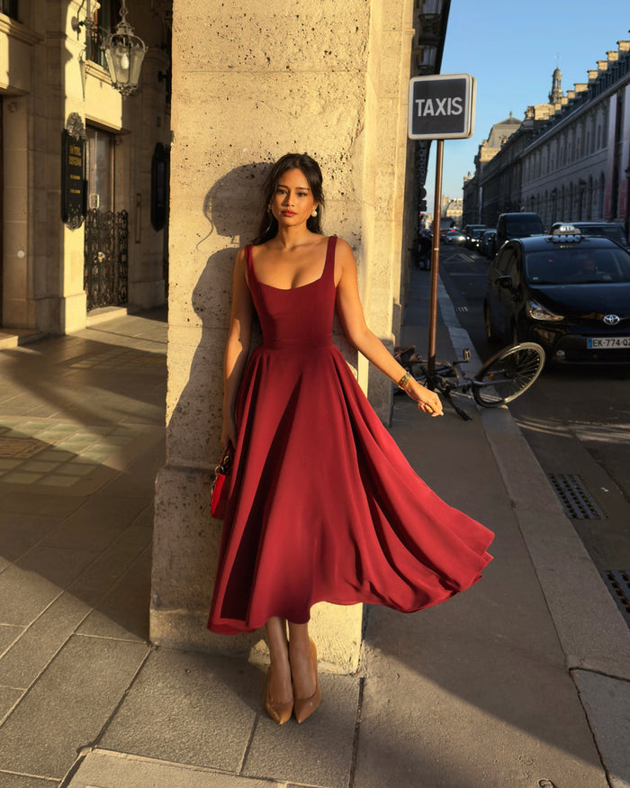 Isabella - Elegant Women's Wedding Guest Dress with a Square Neckline and Flowing Midi Skirt