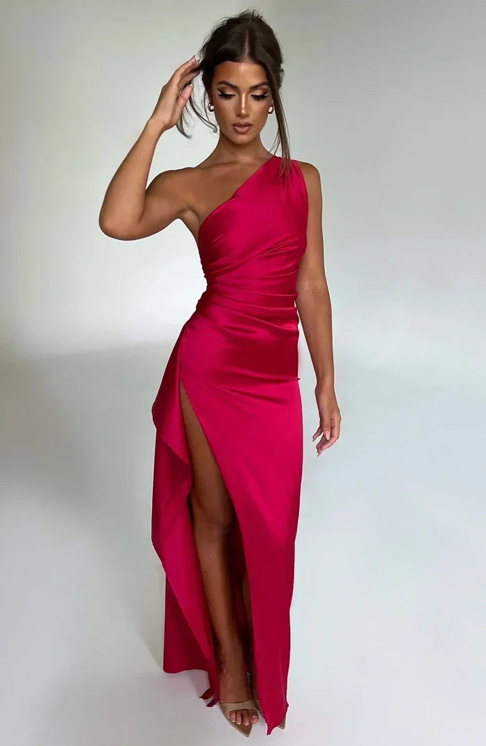 Lily - Elegant Women's Wedding Guest Dress with One Shoulder and Side Slit