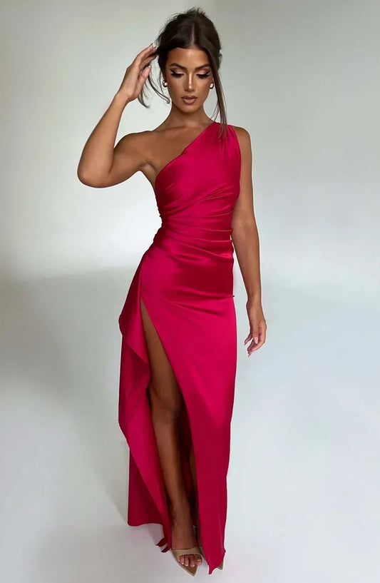 Lily - Elegant Women's Wedding Guest Dress with One Shoulder and Side Slit