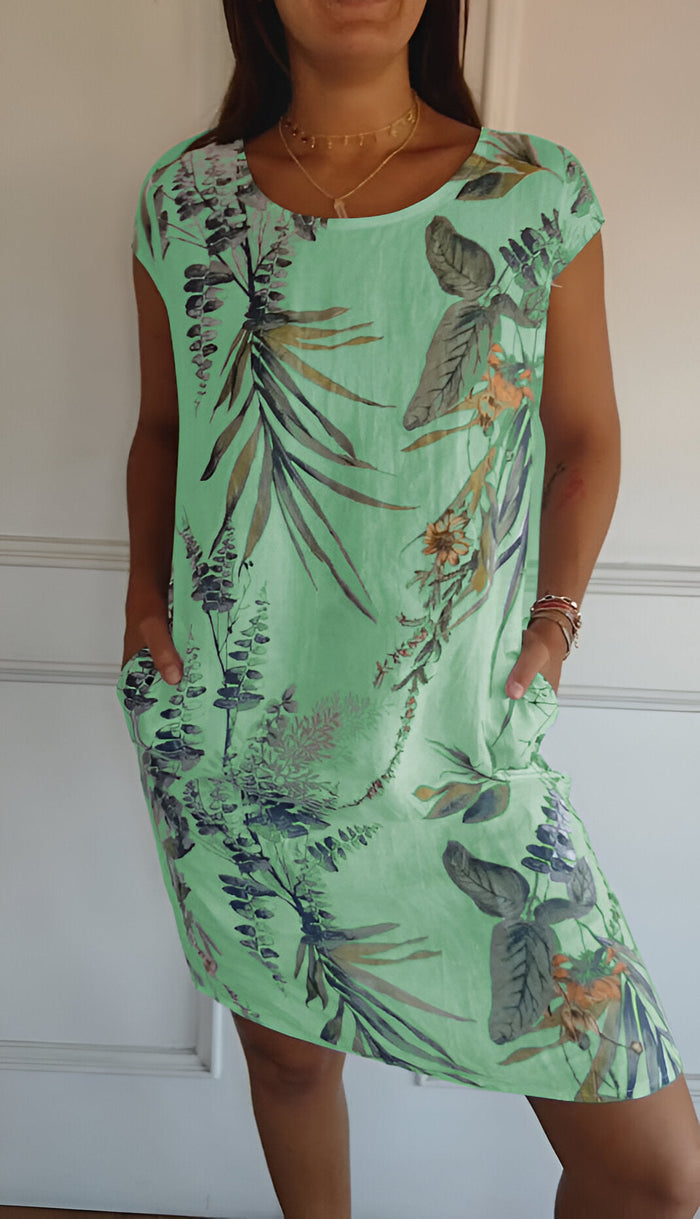Madison - Casual Women's Summer Dress with Round Neck and Side Pockets