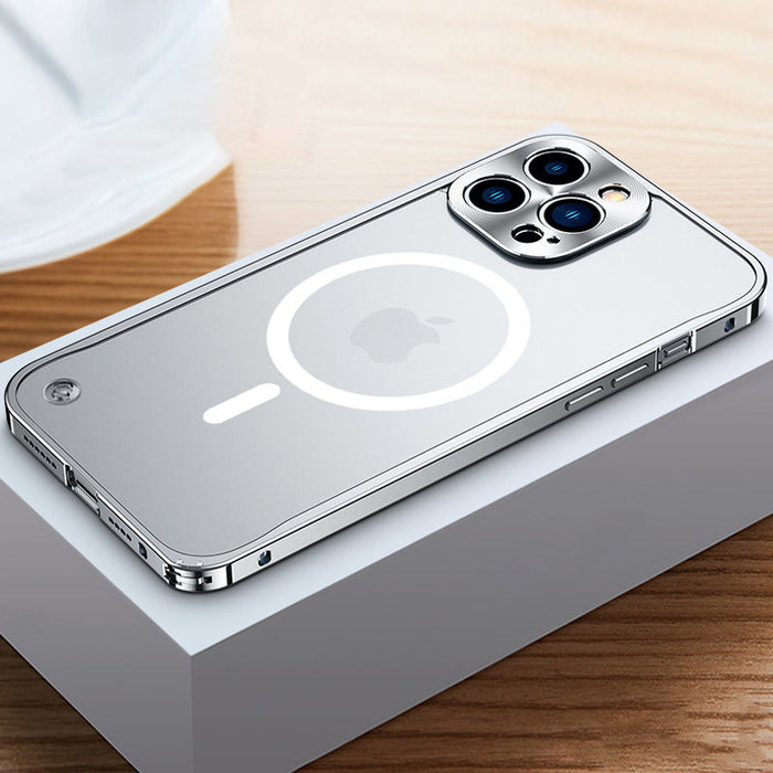 Silver / iPhone 11