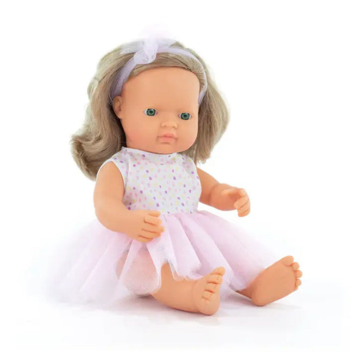 Dark Blonde Girl