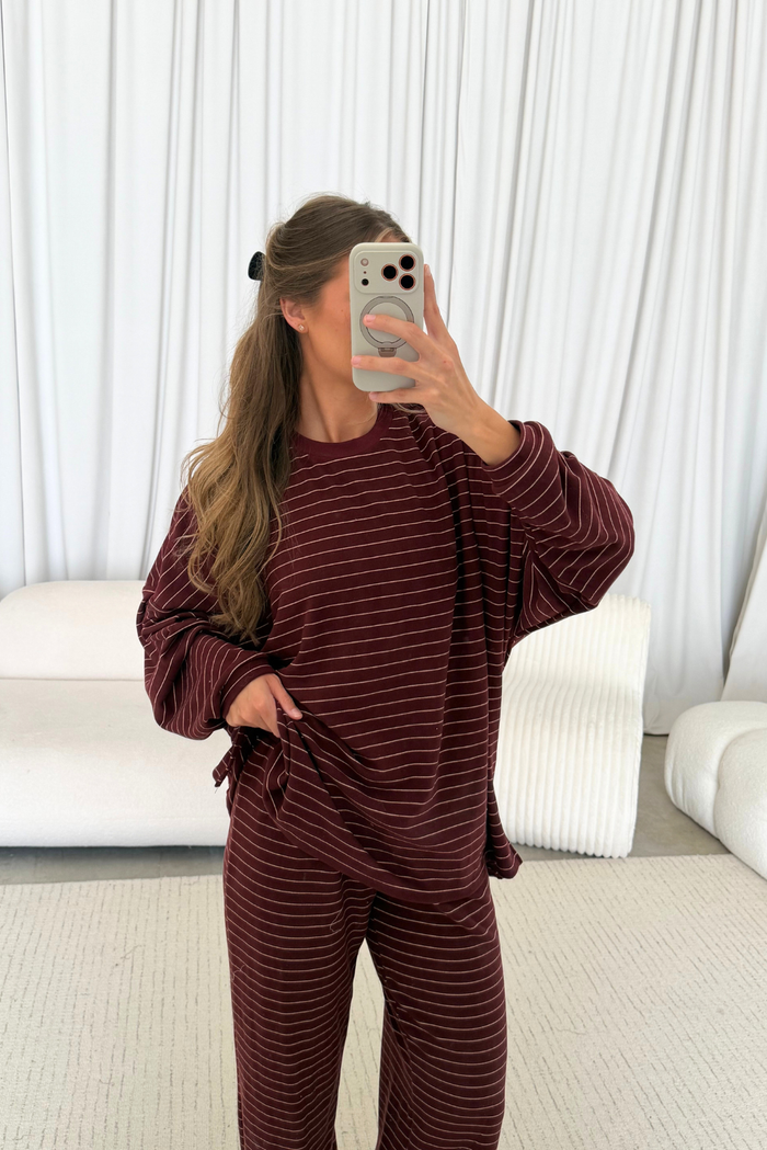 Naomi Striped Oversized Fleece Long Sleeve Top in Burgundy/Cream