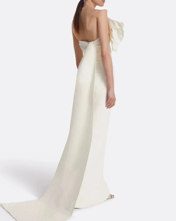 One-shoulder column gown with oversized bow - IVORY