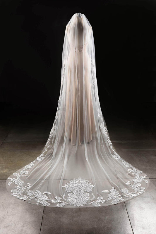 One-tier Lace Edge Tulle Lace Cathedral Veils with Appliques CV0286 - COCOMELODY