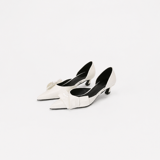 pointed-toe low heel pumps with oversized bow - AMIRAX