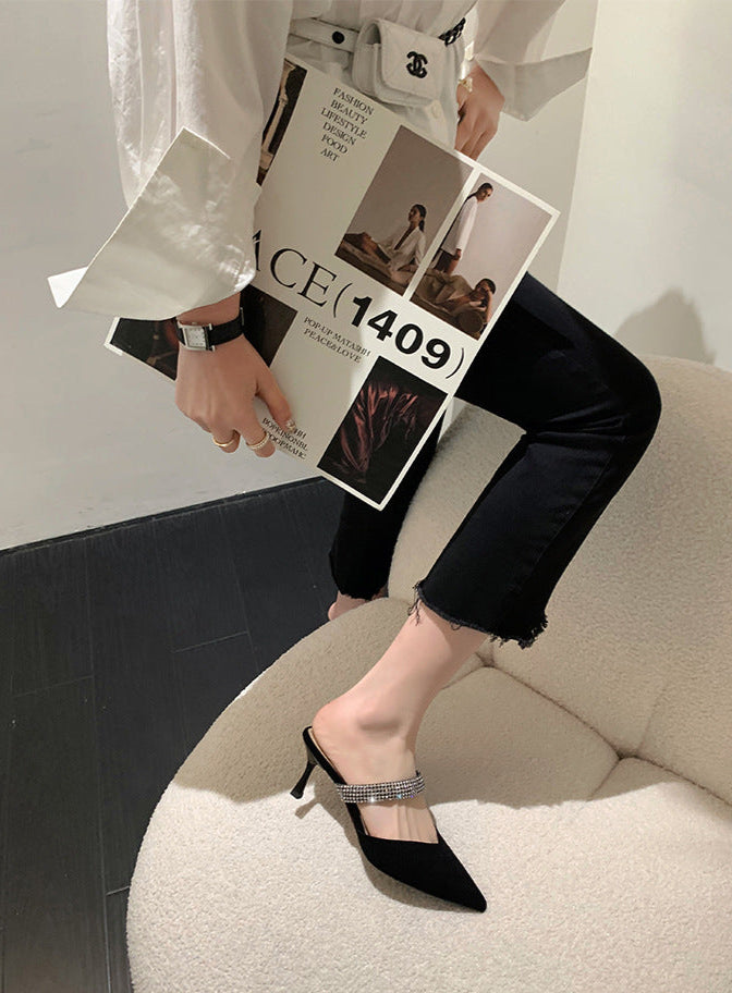 pointed-toe mule with rhinestone strap - LUNAZMU
