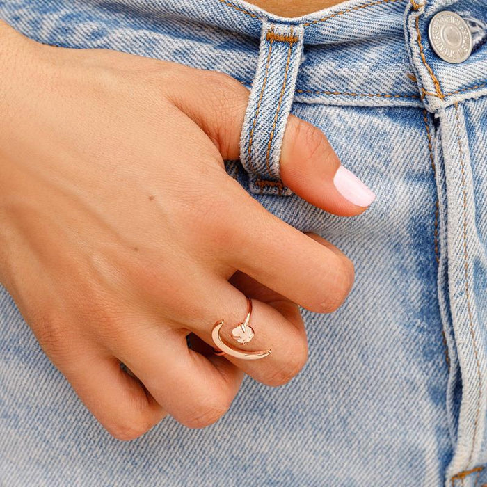PURA ViIDA CRESENT MOON RING