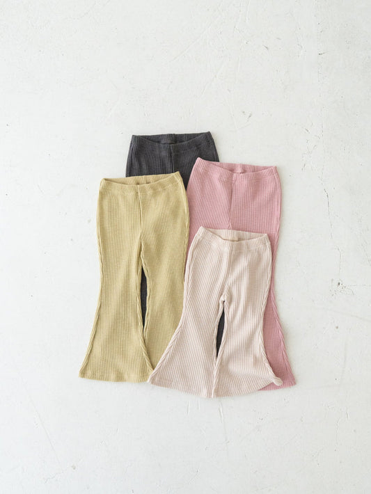Ribbed flare pants