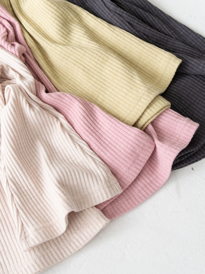 Ribbed flare pants