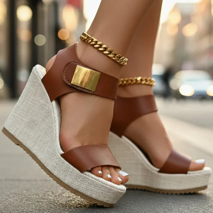 Scarlett - Chic Women's Orthopedic Platform Sandals with Ankle Strap and Gold Hardware