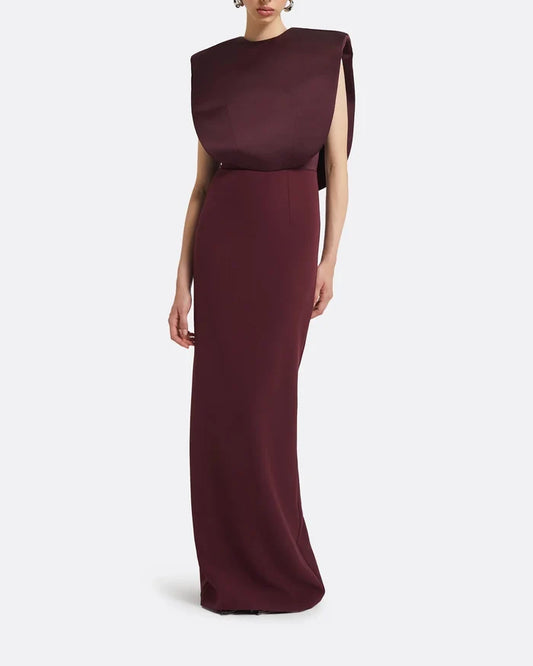Sleeveless column dress with sculpted shoulder detail - WIINE