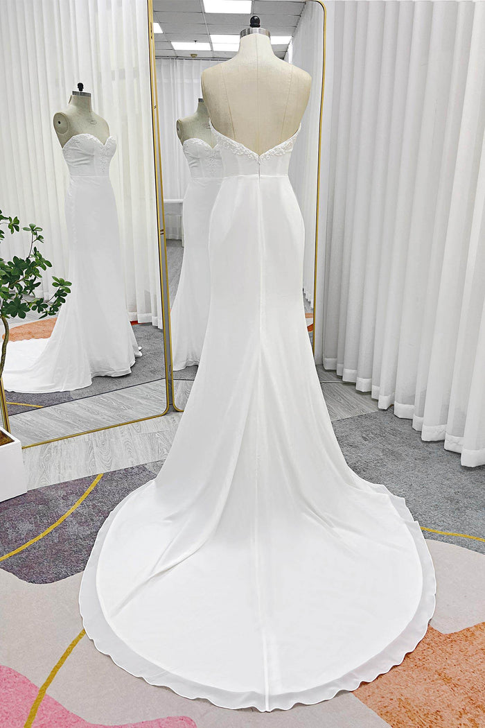 Trumpet-Mermaid Court Train Chiffon Wedding Dress CW3267 - COCOMELODY
