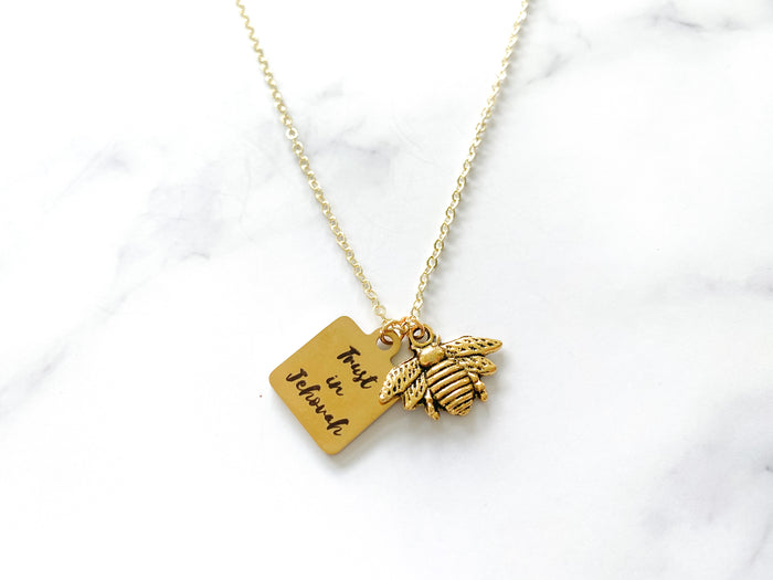 Trust in Jehovah Bee Gold Necklace - GINGERS