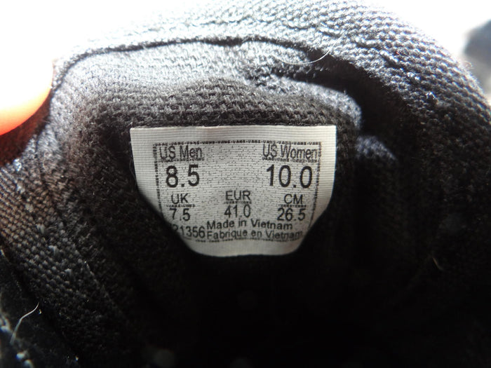 Vans Men's Black and Patterned Sneakers5