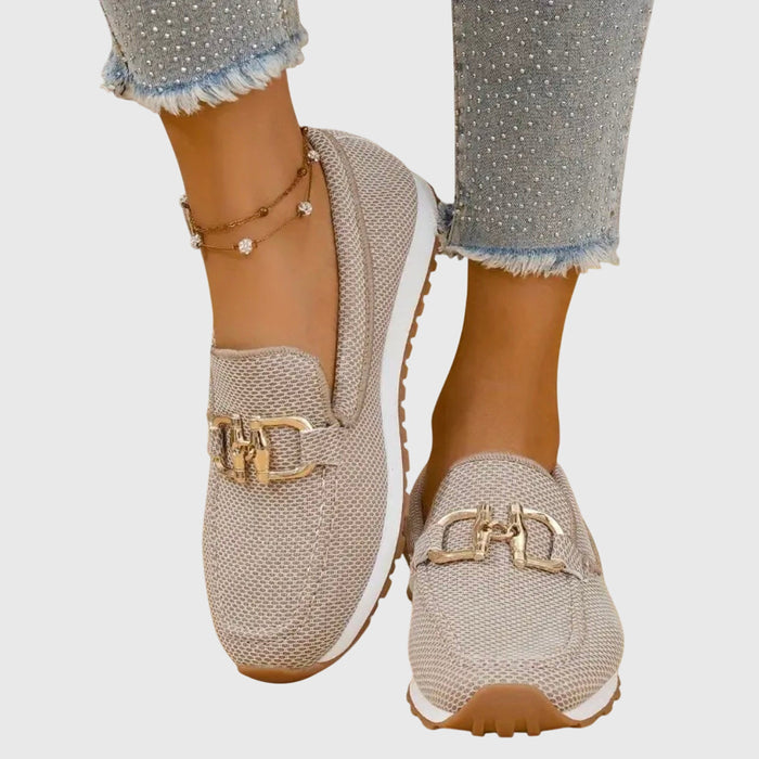 Victoria - Casual Women's Comfort Loafers with Chain Detail