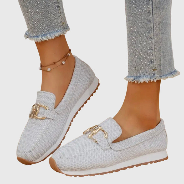 Victoria - Casual Women's Comfort Loafers with Chain Detail