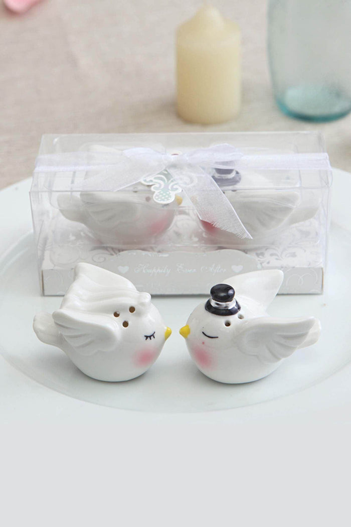 Wedding Salt&Pepper Set Bride and Groom Mini Ceramic Shakers&Cake Topper CGF0010 (Set of 6 pcs) - COCOMELODY