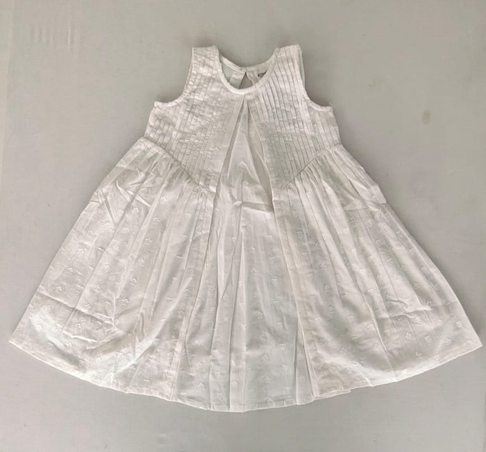 White Solid Color Heart Dobby Pintuck Gathered Dress dress & diaper cover Yo Baby India